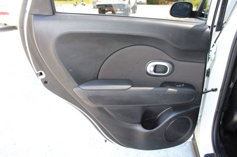 Used 2019 Kia Soul + image 27