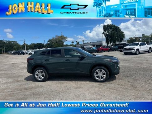 New 2025 Chevrolet Trax LS w/ Driver Confidence Package image 14