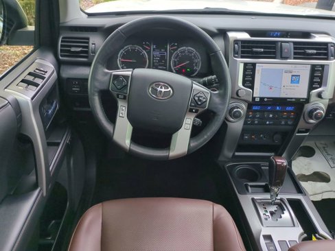 Used 2023 Toyota 4Runner Limited image 15