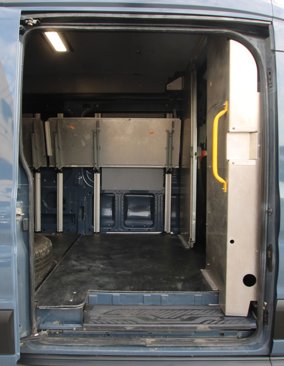 Used 2020 Ford Transit 250 148 High Roof Extended image 12