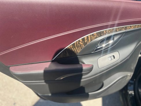 Used 2014 Buick LaCrosse Premium w/ Ultra Luxury Package image 13