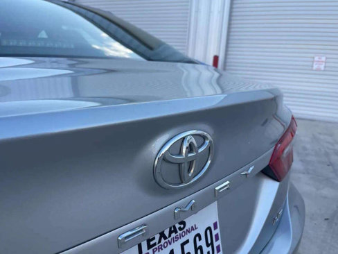 Used 2018 Toyota Camry LE w/ Convenience Package image 34