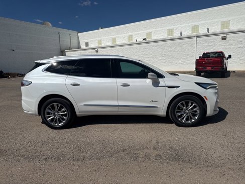 Used 2023 Buick Enclave Avenir w/ Avenir Technology Package image 4