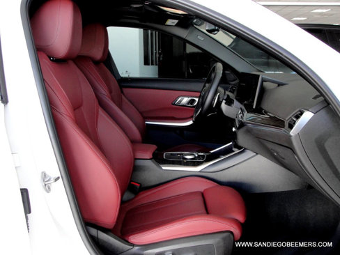 Used 2023 BMW 330i Sedan w/ M Sport Package image 44