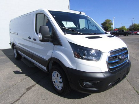Used 2024 Ford E-Transit Low Roof image 12