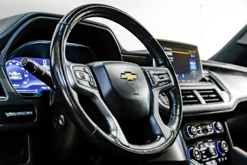 Used 2022 Chevrolet Suburban Premier image 21