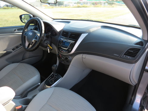 Used 2016 Hyundai Accent SE w/ Option Group 02 image 30