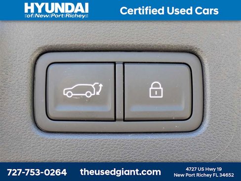 Used 2025 Hyundai Santa Fe Limited image 14