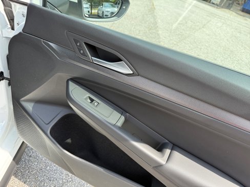 New 2025 Volkswagen GTI SE image 31