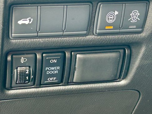Used 2019 Nissan Armada SL w/ Premium Package image 39