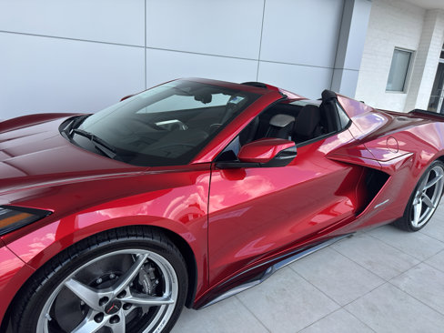 New 2025 Chevrolet Corvette E-Ray image 27