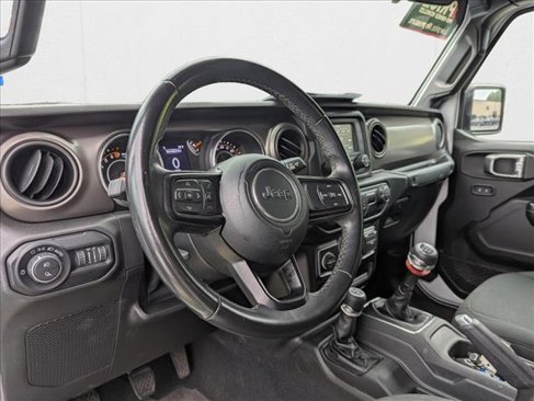 Used 2020 Jeep Gladiator Sport w/ Quick Order Package 23S image 9