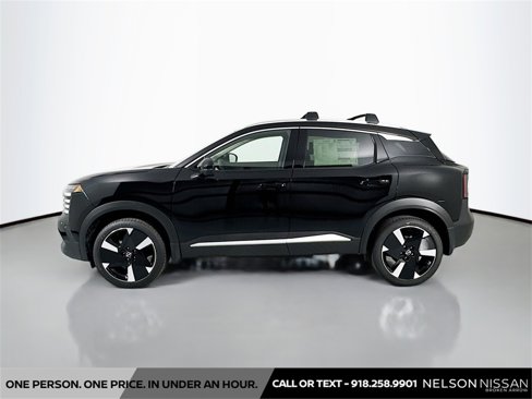 New 2026 Nissan Kicks SR w/ SR Premium Package image 8