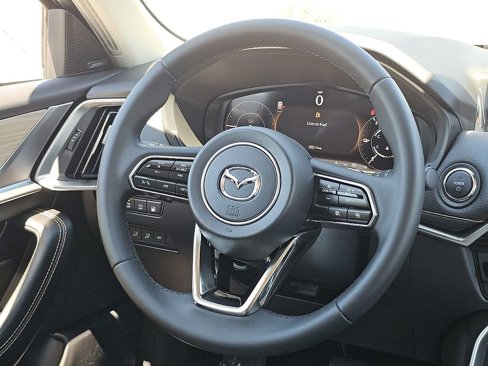 New 2025 MAZDA CX-70 Plug-In Hybrid w/ Premium Pkg image 38