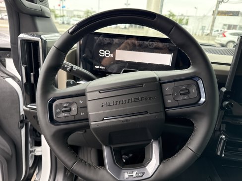 New 2026 GMC Hummer EV 4x4 Crew Cab image 14