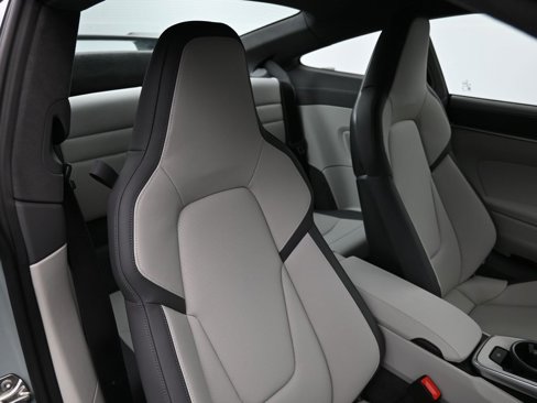 Certified 2026 Porsche 911 Carrera GTS image 11