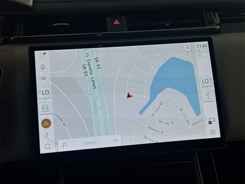 New 2026 Land Rover Range Rover Velar Dynamic SE image 13