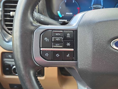 Used 2024 Ford F350 Lariat w/ Lariat Ultimate Package image 24