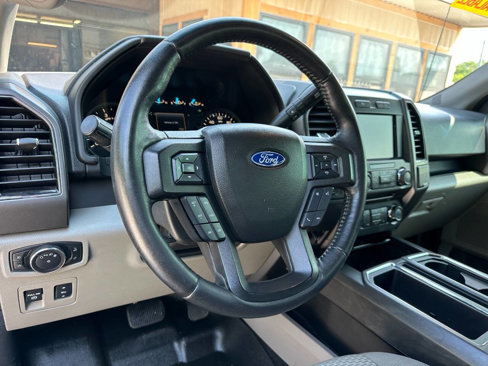 Used 2018 Ford F150 XLT w/ Equipment Group 302A Luxury image 8