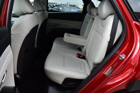 New 2026 Hyundai Tucson Limited image 25
