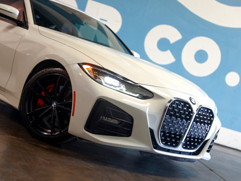 Used 2021 BMW 430i Coupe w/ M Sport Package image 38