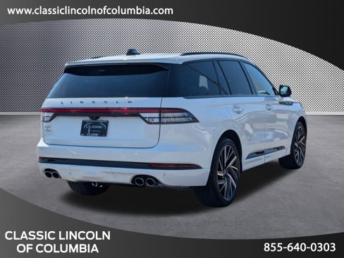 New 2025 Lincoln Aviator Black Label w/ Jet Appearance Package image 5