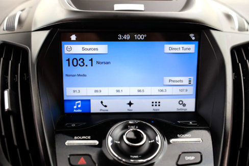Used 2017 Ford Escape Titanium image 34