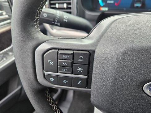 New 2025 Ford F350 Lariat w/ Lariat Ultimate Package image 32