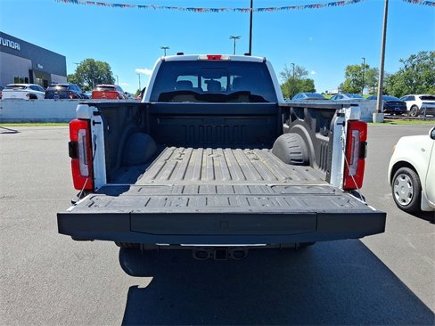 Certified 2025 Ford F250 Platinum image 26