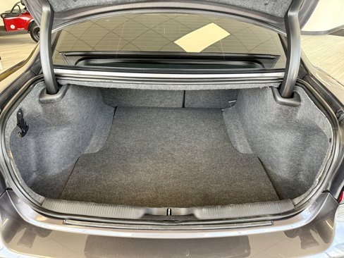 Used 2021 Dodge Charger SXT w/ Leather Interior Group image 9