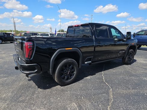 New 2026 GMC Sierra 2500 AT4 w/ AT4 Premium Plus Package image 7