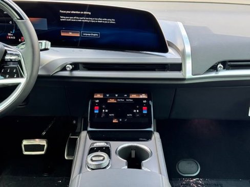 New 2026 Cadillac Vistiq Sport image 26