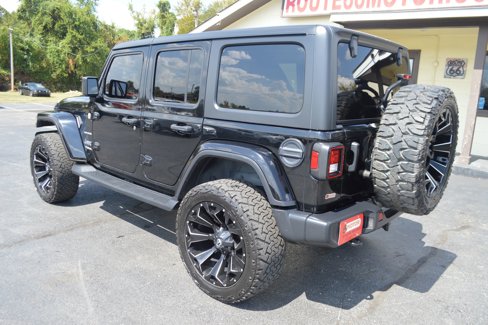 Used 2021 Jeep Wrangler Unlimited Sahara w/ Uconnect 4C Nav & Sound Group image 5