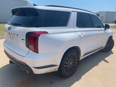 Used 2025 Hyundai Palisade Calligraphy image 3