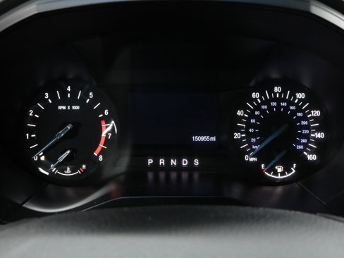 Used 2017 Ford Edge SE image 11