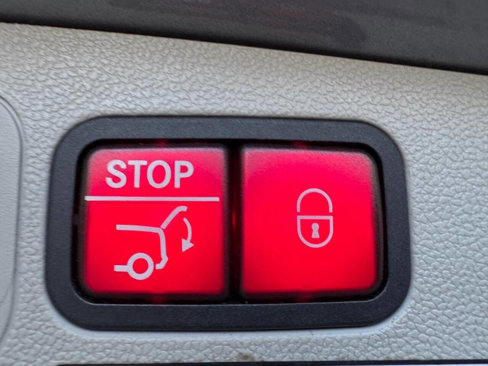 Used 2012 Mercedes-Benz GL 450 4MATIC image 29