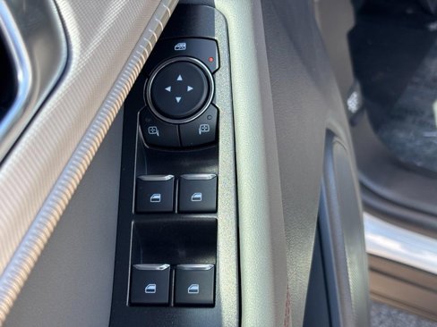 New 2025 Ford Explorer Active w/ Active Comfort Package image 20