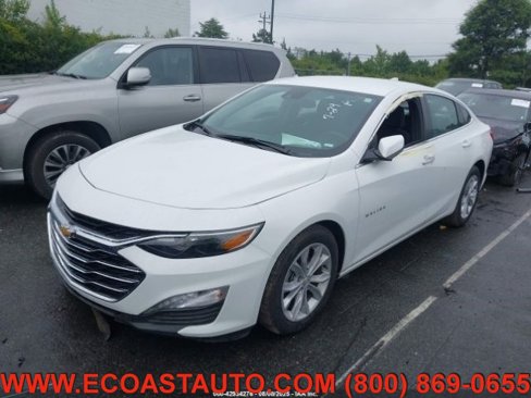 Used 2025 Chevrolet Malibu LT image 2
