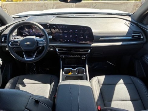 New 2026 Chevrolet Traverse LT image 15