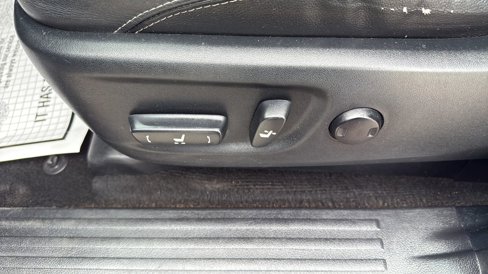 Used 2014 Toyota 4Runner Limited image 15