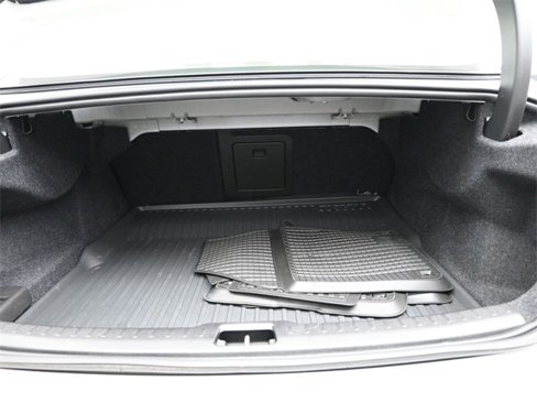 Used 2025 Volvo S60 B5 Plus w/ Climate Package image 32