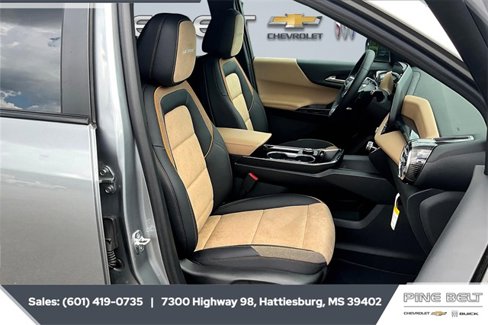 New 2026 Chevrolet Equinox ACTIV w/ Convenience Package III image 9
