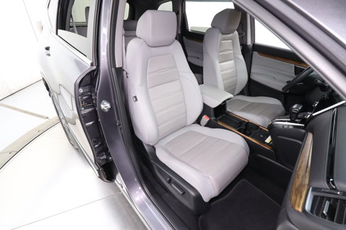 Used 2020 Honda CR-V Touring image 18