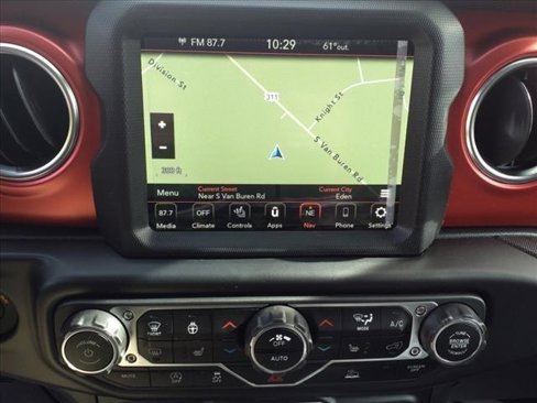 New 2023 Jeep Gladiator Rubicon w/ LED Lighting Group image 12