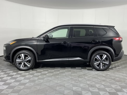 Used 2023 Nissan Rogue SL w/ SL Premium Package image 9