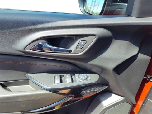 Used 2024 Chevrolet Trax RS image 19