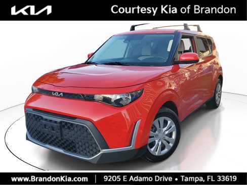 Certified 2023 Kia Soul LX image 1