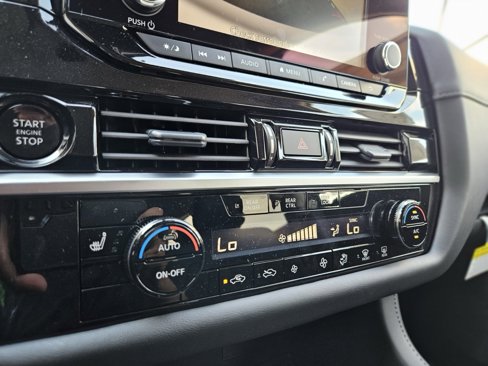 New 2025 Nissan Pathfinder SV w/ Cargo Package image 18