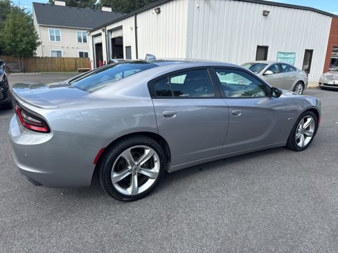 Used 2018 Dodge Charger R/T image 3