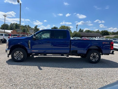 New 2026 Ford F350 Lariat w/ FX4 Off-Road Package image 5